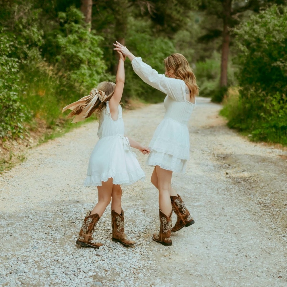 Meet your Posher, Laurissa